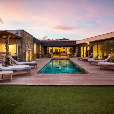 Luxury Les Kiks 5 Chambres, Piscine Chauffee,