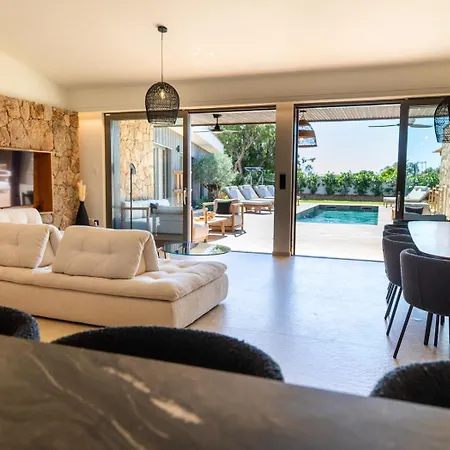 Luxury Les Kiks 5 Chambres, Piscine Chauffee, * Lecci