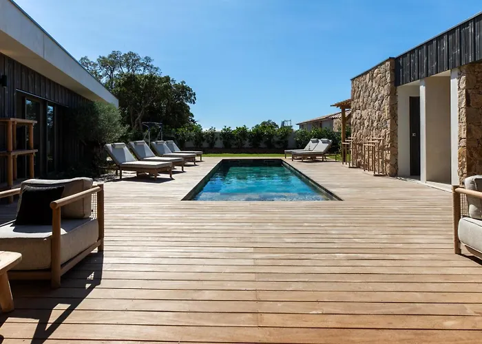 Luxury Les Kiks 5 Chambres, Piscine Chauffee, *