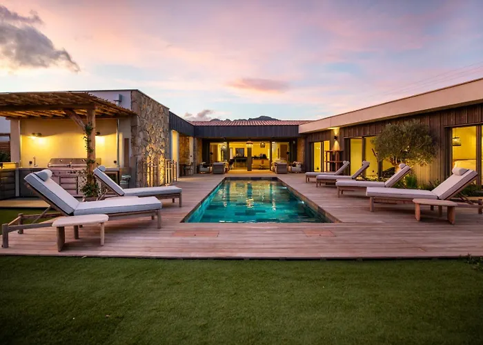 Luxury Les Kiks 5 Chambres, Piscine Chauffee,