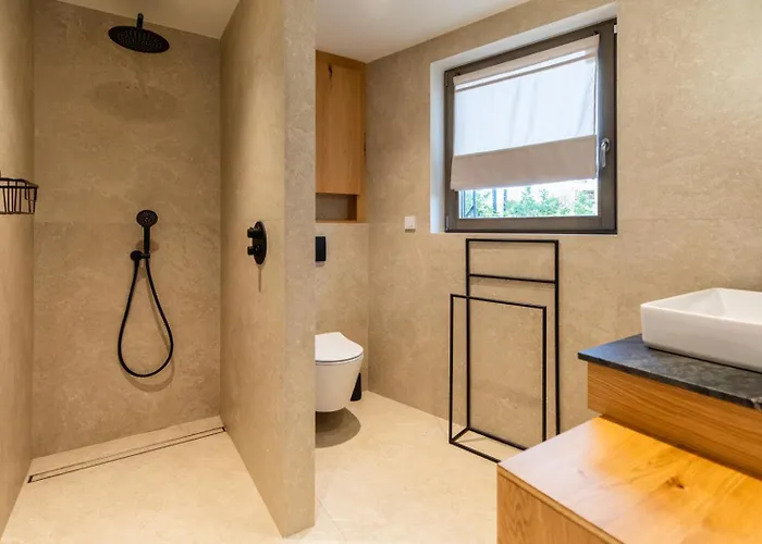 Luxury Les Kiks 5 Chambres, Piscine Chauffee, *