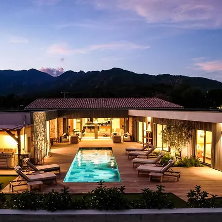 ヴィラ Luxury Les Kiks 5 Chambres, Piscine Chauffee,