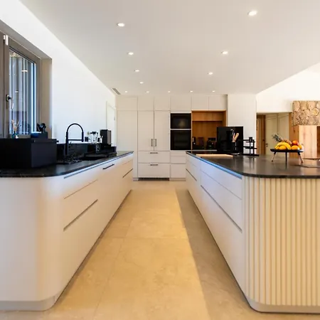 Luxury Les Kiks 5 Chambres, Piscine Chauffee, * Lecci