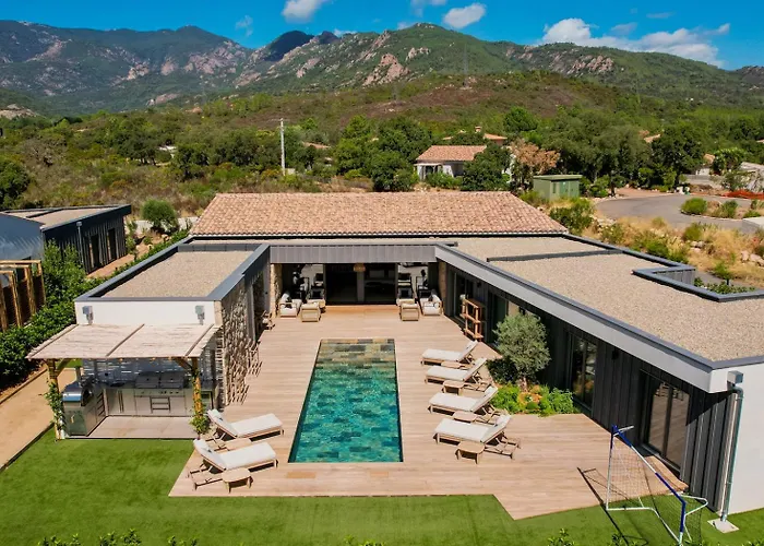 Luxury Les Kiks 5 Chambres, Piscine Chauffée, Villa *
