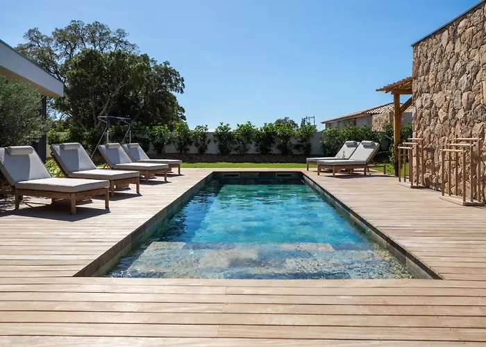 Luxury Les Kiks 5 Chambres, Piscine Chauffée, Villa *