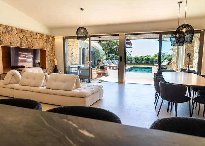 Luxury Les Kiks 5 Chambres, Piscine Chauffée, * Lecci