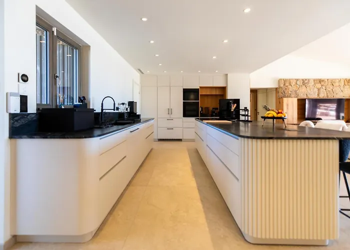 Luxury Les Kiks 5 Chambres, Piscine Chauffée, * Lecci